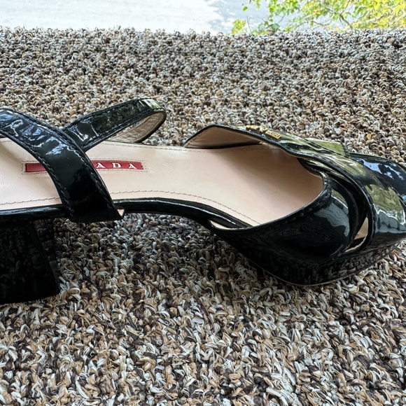 Prada vintage size 6 heels - Picture 4 of 6